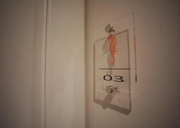 ゲストハウス Echi Del Mare 4*